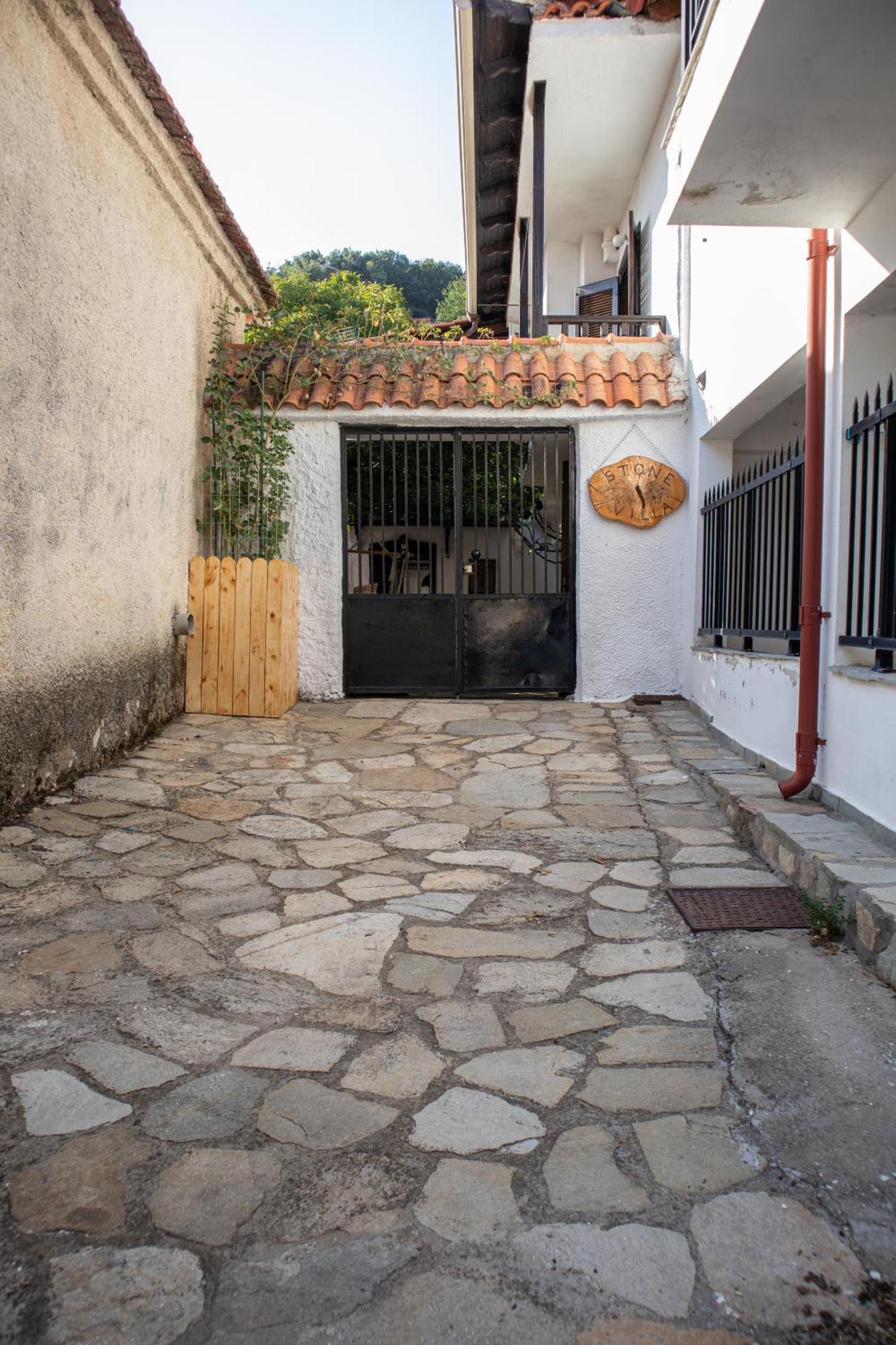 Maries Thasos Stone Villa Εξωτερικό φωτογραφία
